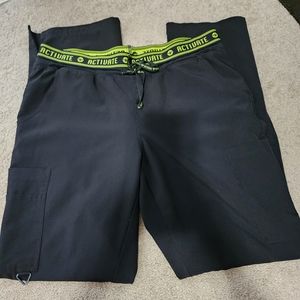 Womens medium scrub pants